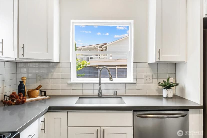 Property photo for 8632 45th Avenue S, Seattle photo 14