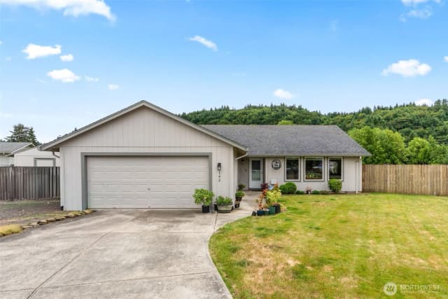 Property photo for 142 Charles Street, Longview