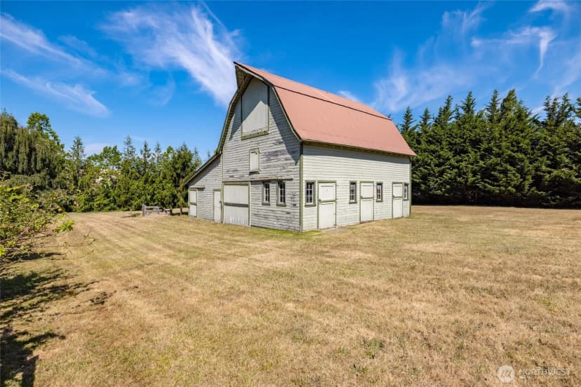 Property photo for 579 Se Ely Street, Oak Harbor photo 37