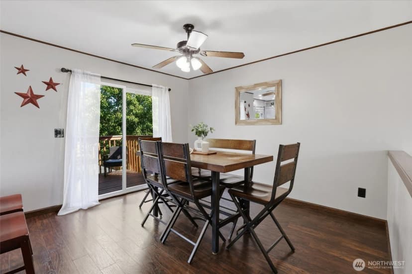 Property photo for 15374 Heintz Avenue Se, Monroe photo 11