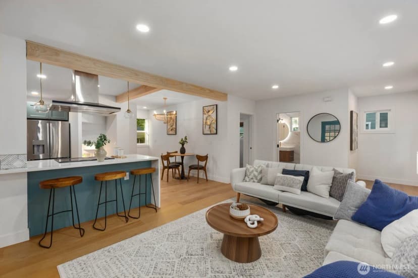 Property photo for 512 Nw 44th Street, Seattle photo 13