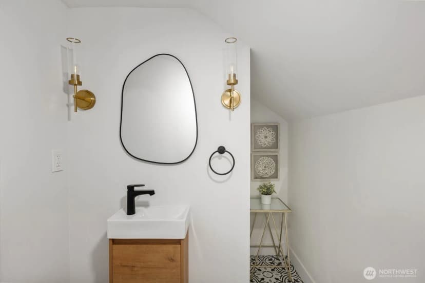 Property photo for 512 Nw 44th Street, Seattle photo 20