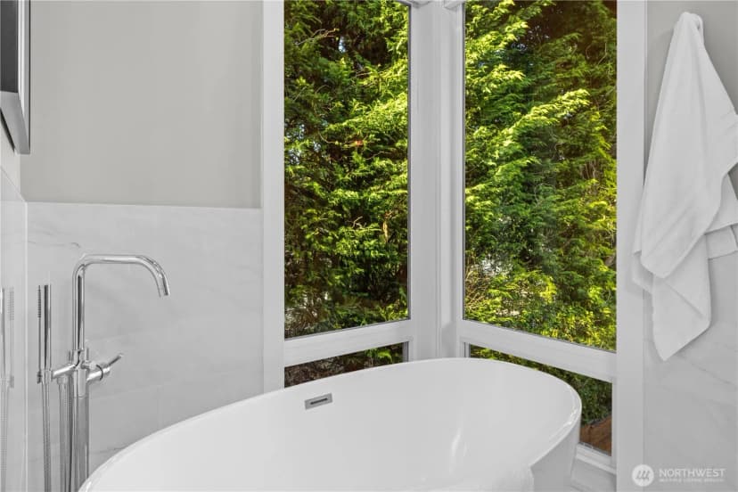 Property photo for 16908 Se 34th Street, Bellevue photo 13