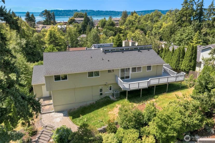 Property photo for 10129 63rd Place W, Mukilteo photo 32