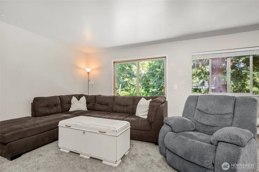 Property photo for 5984 Sunshine Drive, Ferndale photo 6