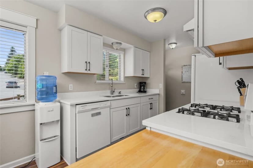 Property photo for 5984 Sunshine Drive, Ferndale photo 10