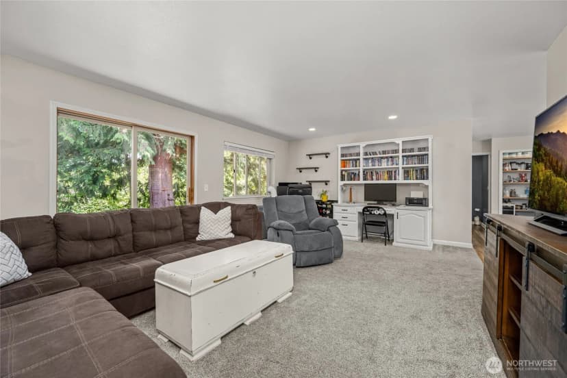 Property photo for 5984 Sunshine Drive, Ferndale photo 5