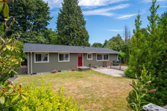 Property photo for 5984 Sunshine Drive, Ferndale