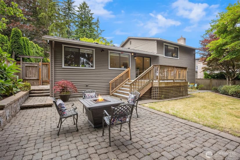 Property photo for 4836 158th Place Se, Bellevue photo 23