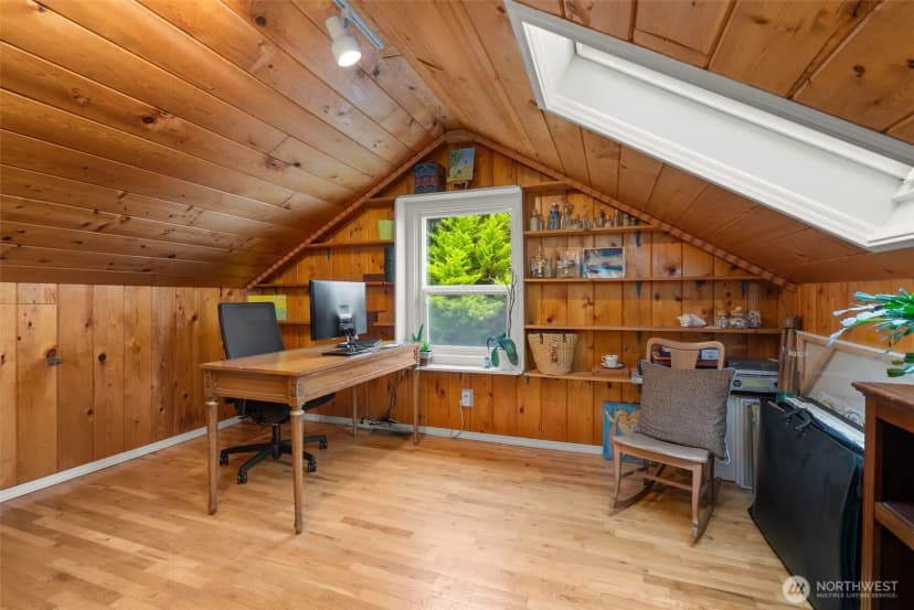 Property photo for 4923 Sunrise Beach Road Nw, Olympia photo 23