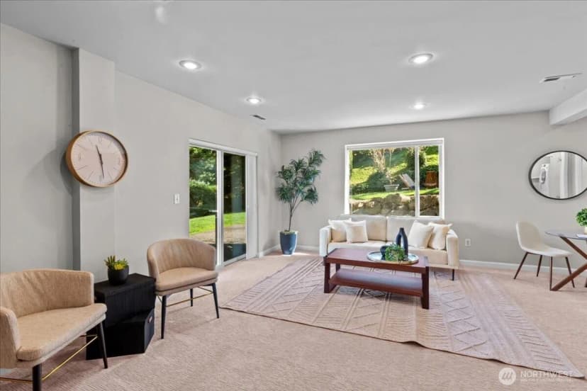 Property photo for 16813 Ne 33rd Street, Bellevue photo 26
