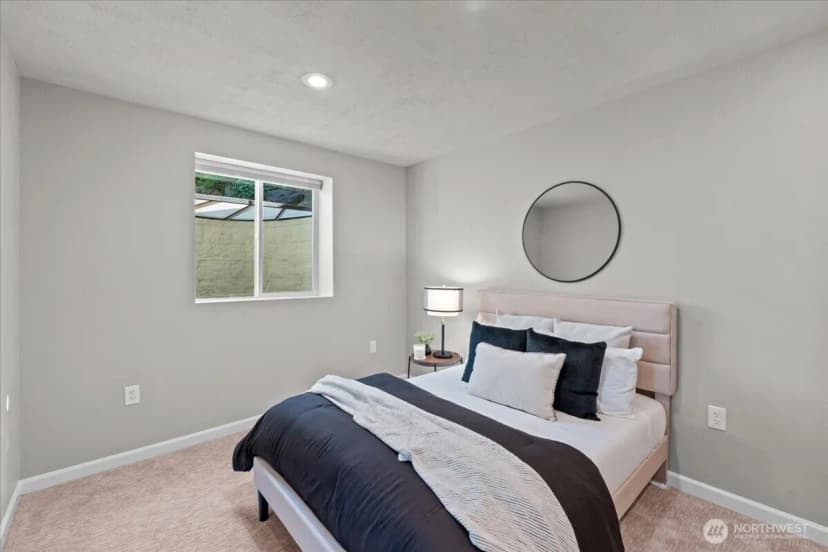 Property photo for 16813 Ne 33rd Street, Bellevue photo 29