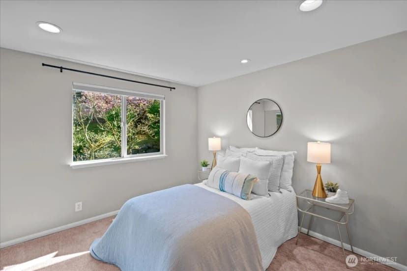 Property photo for 16813 Ne 33rd Street, Bellevue photo 22