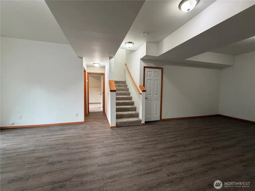 Property photo for 6731 37th Street Ne, Marysville photo 23
