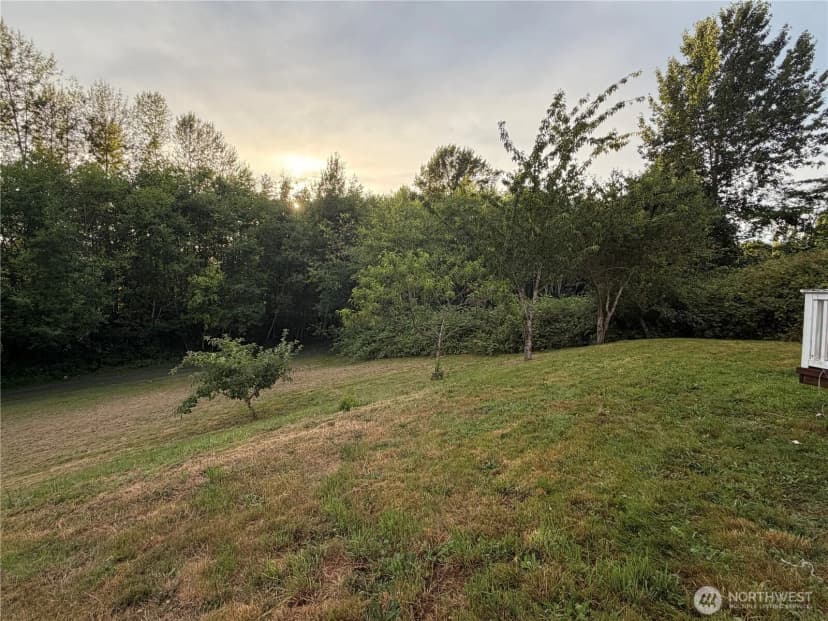 Property photo for 6731 37th Street Ne, Marysville photo 27