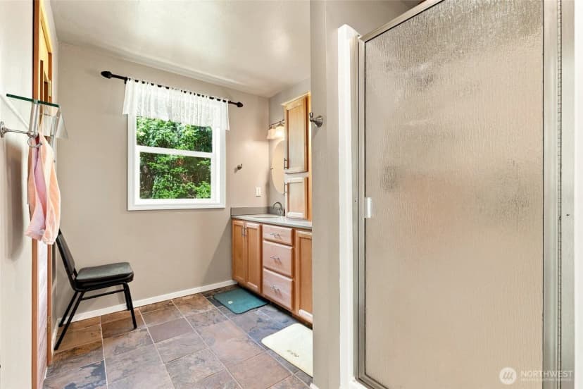 Property photo for 6409 Chennault Beach Drive, Mukilteo photo 14
