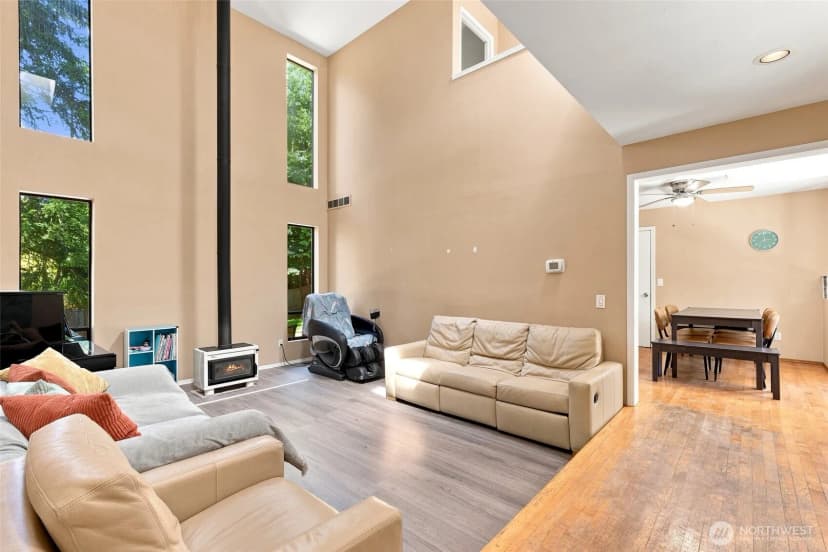 Property photo for 6409 Chennault Beach Drive, Mukilteo photo 4