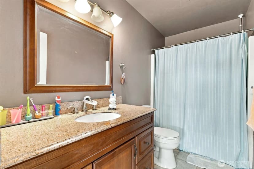 Property photo for 6409 Chennault Beach Drive, Mukilteo photo 17