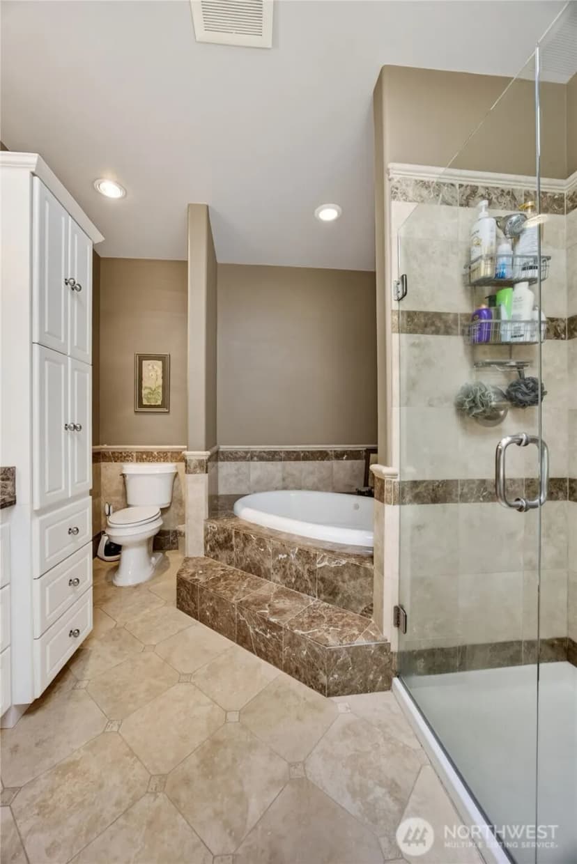 Property photo for 2551 Thorndyke Avenue W #402, Seattle photo 20