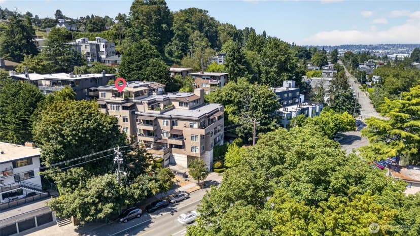 Property photo for 2551 Thorndyke Avenue W #402, Seattle photo 32
