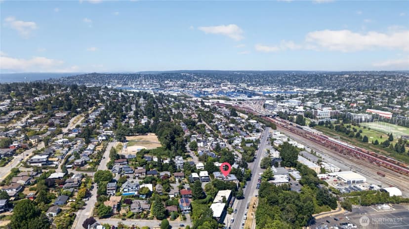 Property photo for 2551 Thorndyke Avenue W #402, Seattle photo 36