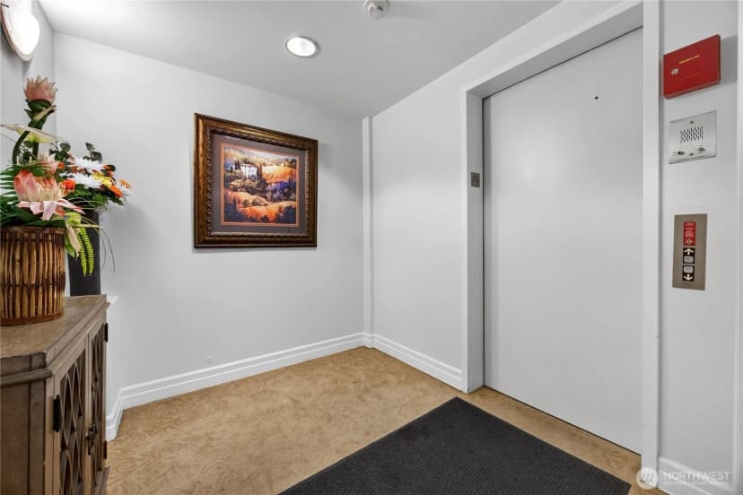 Property photo for 2551 Thorndyke Avenue W #402, Seattle photo 30