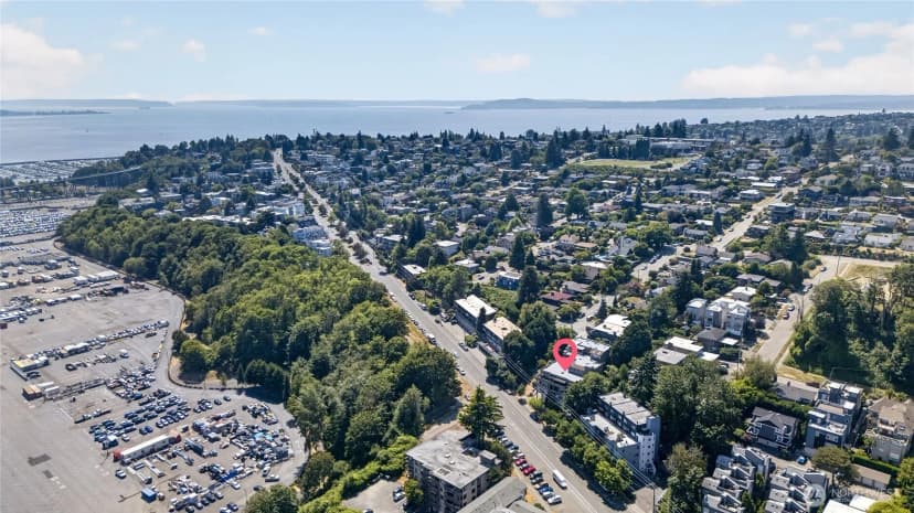 Property photo for 2551 Thorndyke Avenue W #402, Seattle photo 35