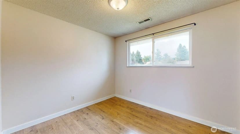 Property photo for 733 Ridge Place, Omak photo 19
