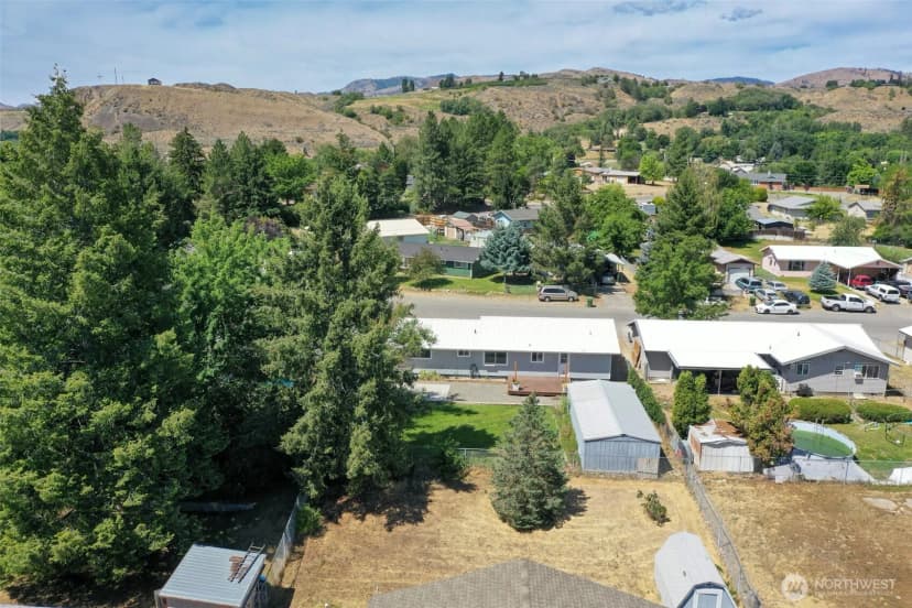Property photo for 733 Ridge Place, Omak photo 31