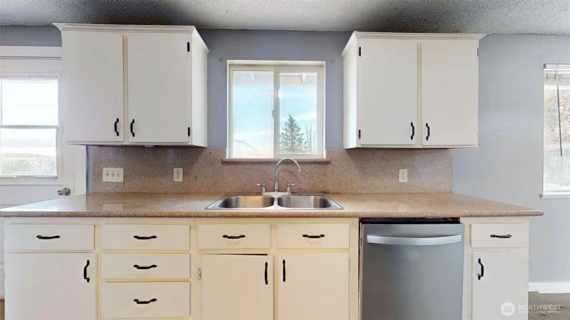 Property photo for 733 Ridge Place, Omak photo 14