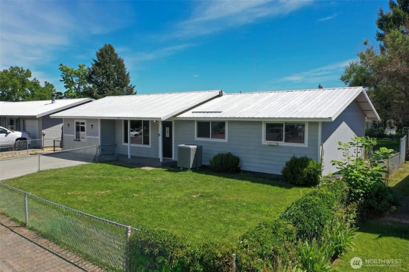 Property photo for 733 Ridge Place, Omak photo 28
