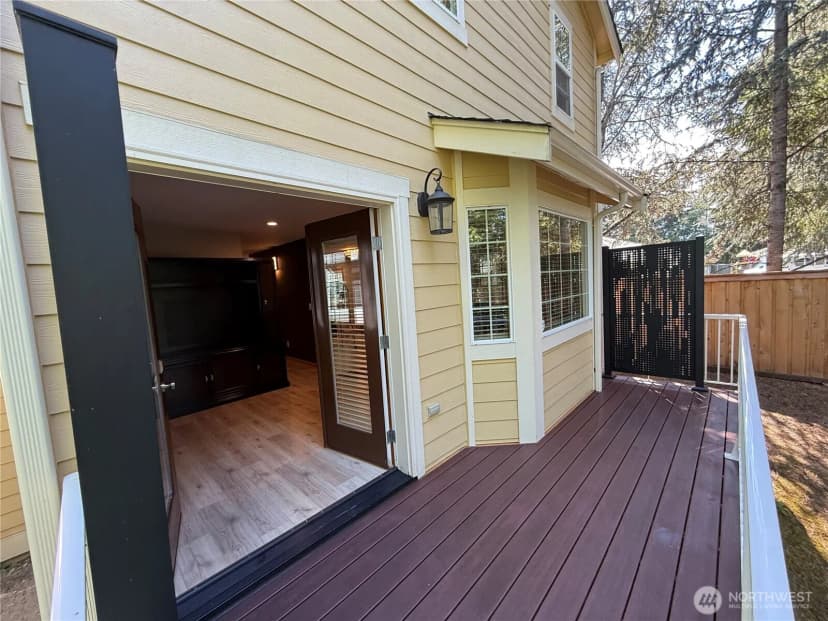 Property photo for 11526 Ne 116th Street, Kirkland photo 23
