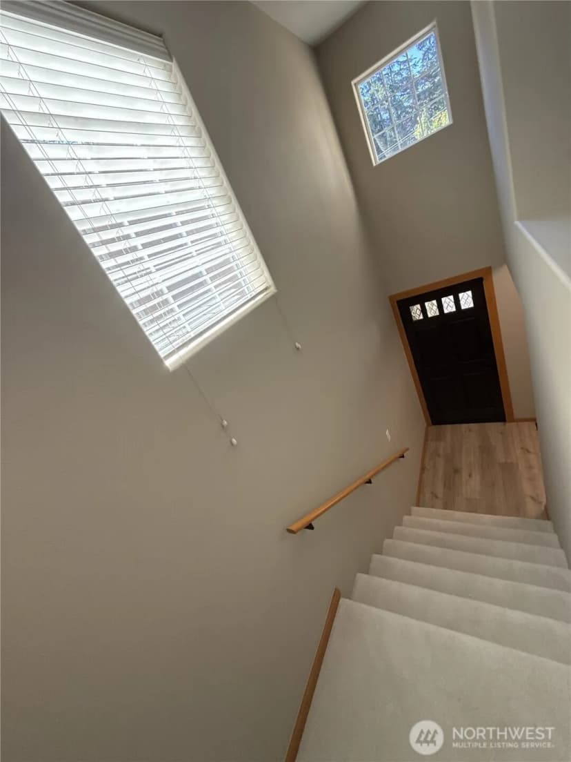 Property photo for 11526 Ne 116th Street, Kirkland photo 25