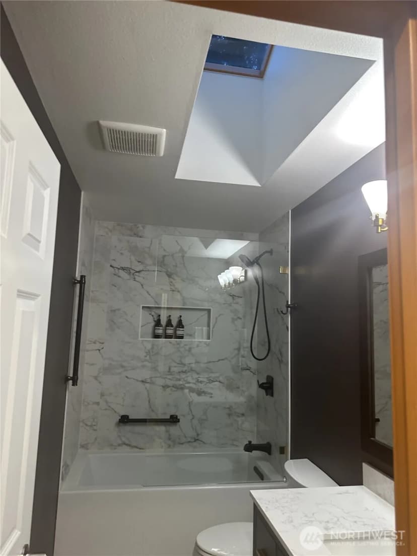 Property photo for 11526 Ne 116th Street, Kirkland photo 28