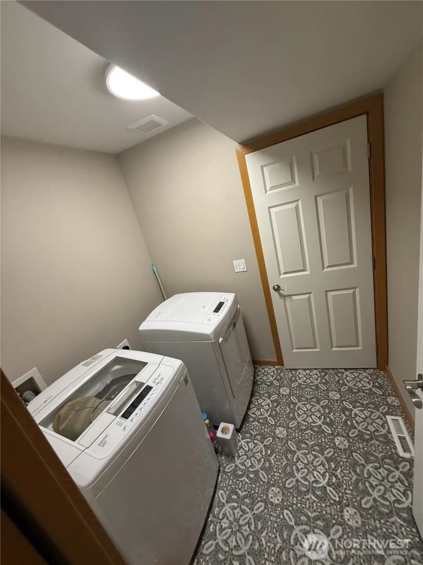 Property photo for 11526 Ne 116th Street, Kirkland photo 17