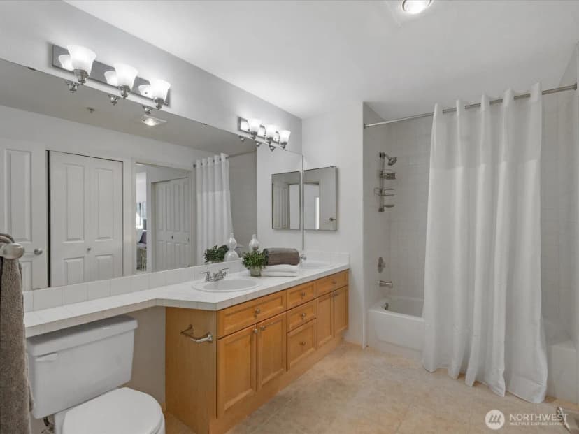 Property photo for 2244 132nd Avenue Se #b214, Bellevue photo 12