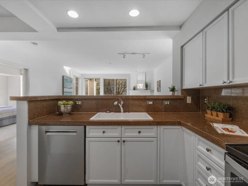 Property photo for 2244 132nd Avenue Se #b214, Bellevue photo 11