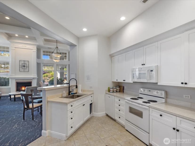 Property photo for 2244 132nd Avenue Se #b214, Bellevue photo 30