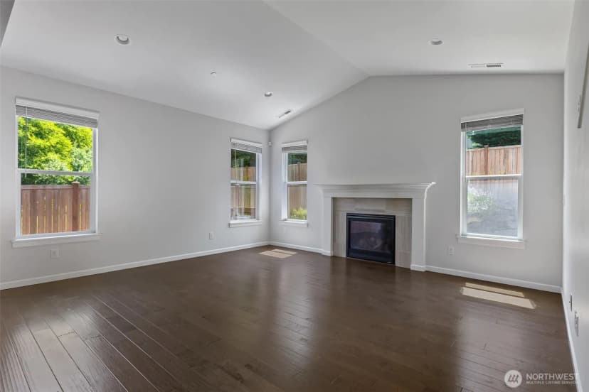 Property photo for 1108 25th Avenue Ct Sw, Puyallup photo 11