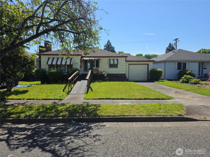 Property photo for 520 28th Avenue, Longview