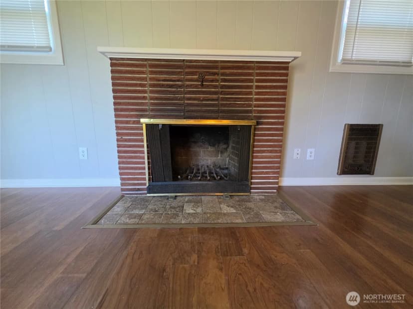 Property photo for 520 28th Avenue, Longview photo 4