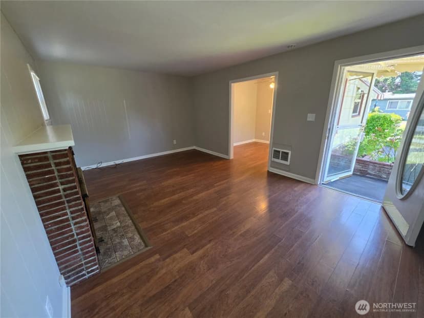 Property photo for 520 28th Avenue, Longview photo 3