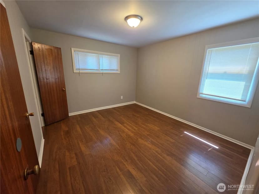 Property photo for 520 28th Avenue, Longview photo 8