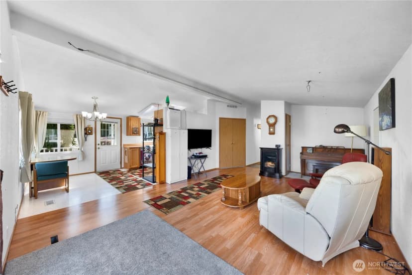 Property photo for 1200 Lincoln Street #154, Bellingham photo 8