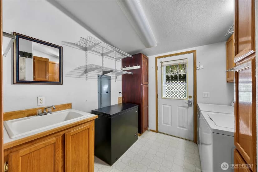 Property photo for 1200 Lincoln Street #154, Bellingham photo 22