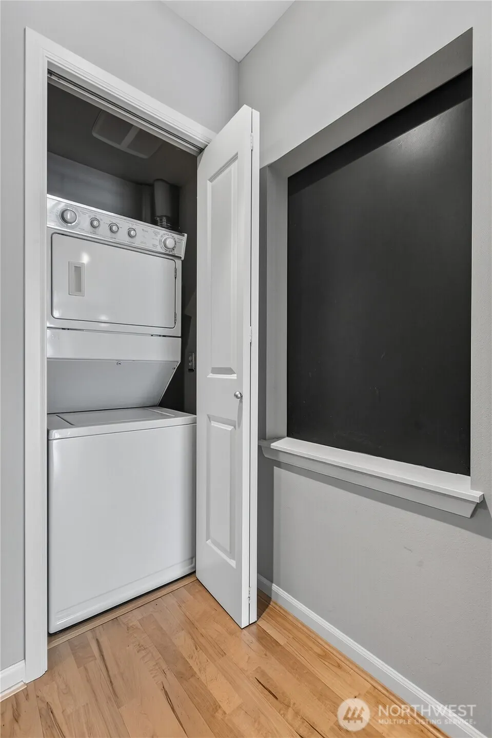 Property photo for 124 Bellevue Avenue E #601, Seattle photo 10