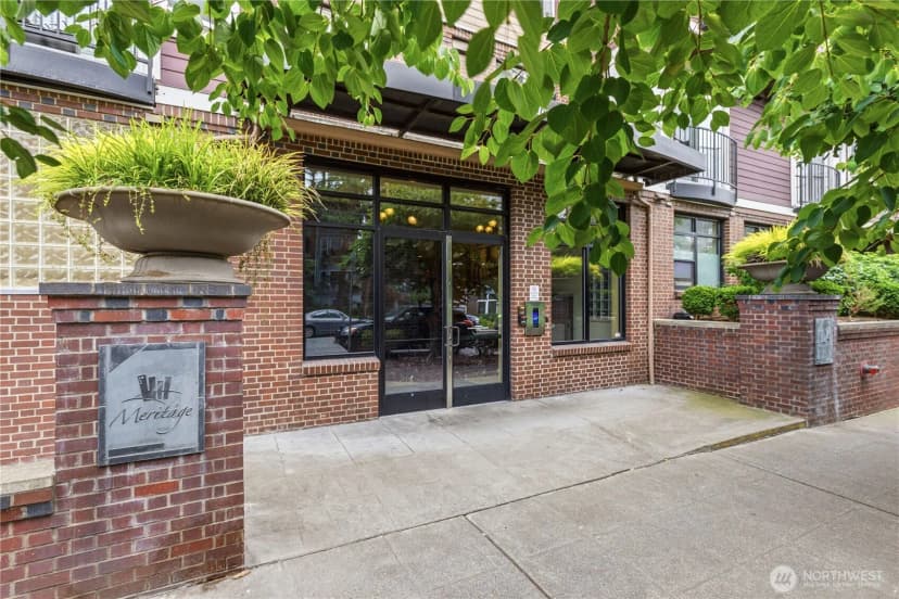 Property photo for 124 Bellevue Avenue E #601, Seattle photo 26