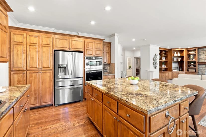 Property photo for 1006 270th Court Se, Sammamish photo 13