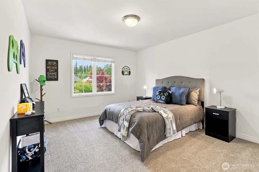 Property photo for 1006 270th Court Se, Sammamish photo 28