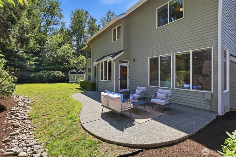 Property photo for 1006 270th Court Se, Sammamish photo 15